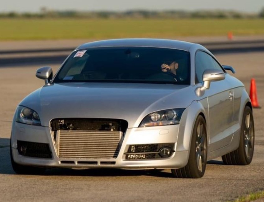 Audi  TT R32 Turbo