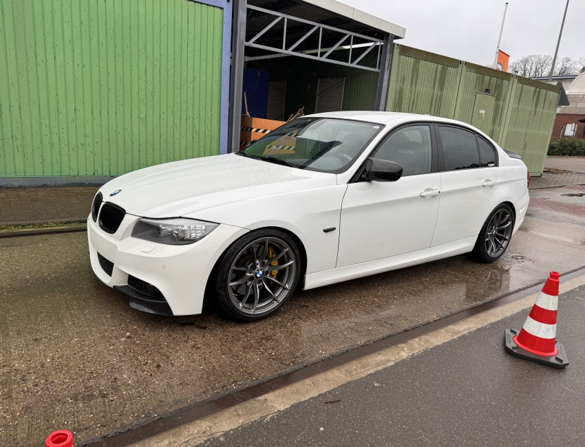 BMW 325D