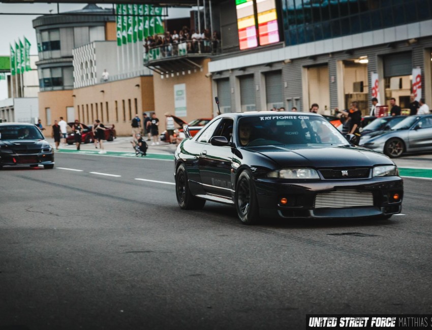 Nissan Skyline R33 Gtr