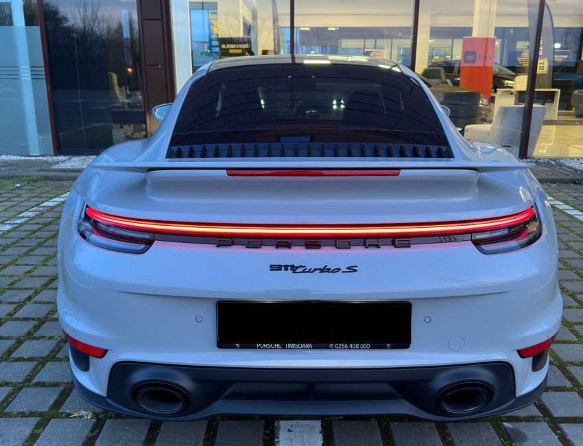 PORSCHE 911 TURBO S