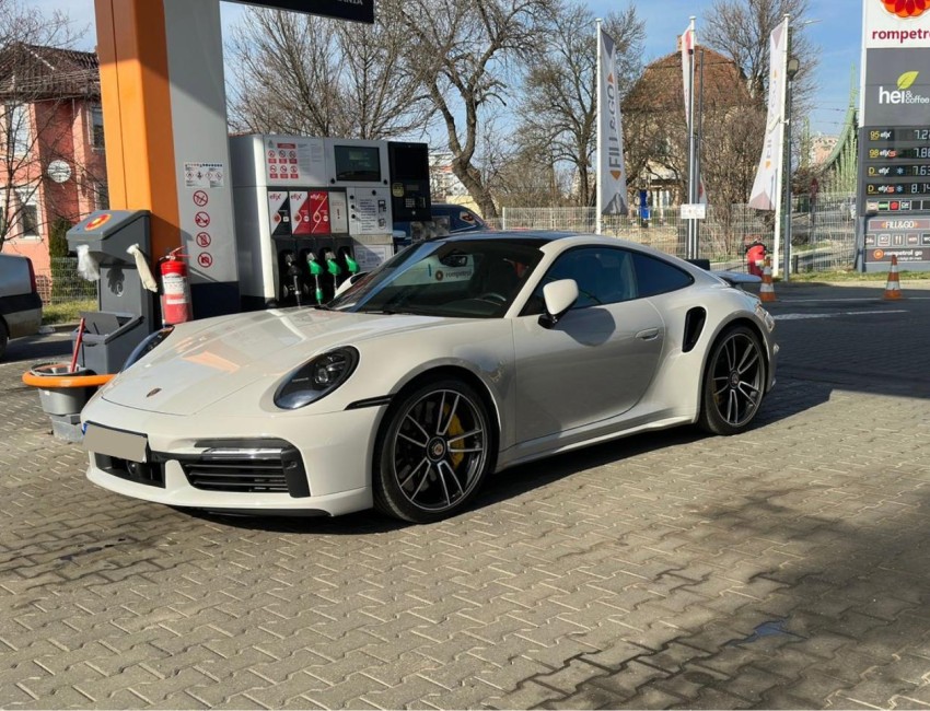 PORSCHE 911 TURBO S