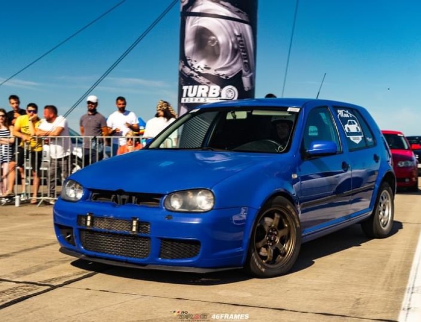 Volkswagen Golf 4 