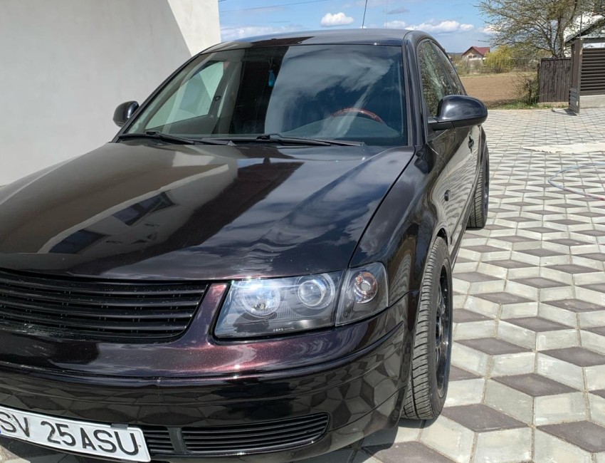 Volkswagen  Passat